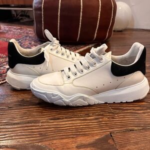 Stylish White and Black Men's Sneakers - Alexander McQueen